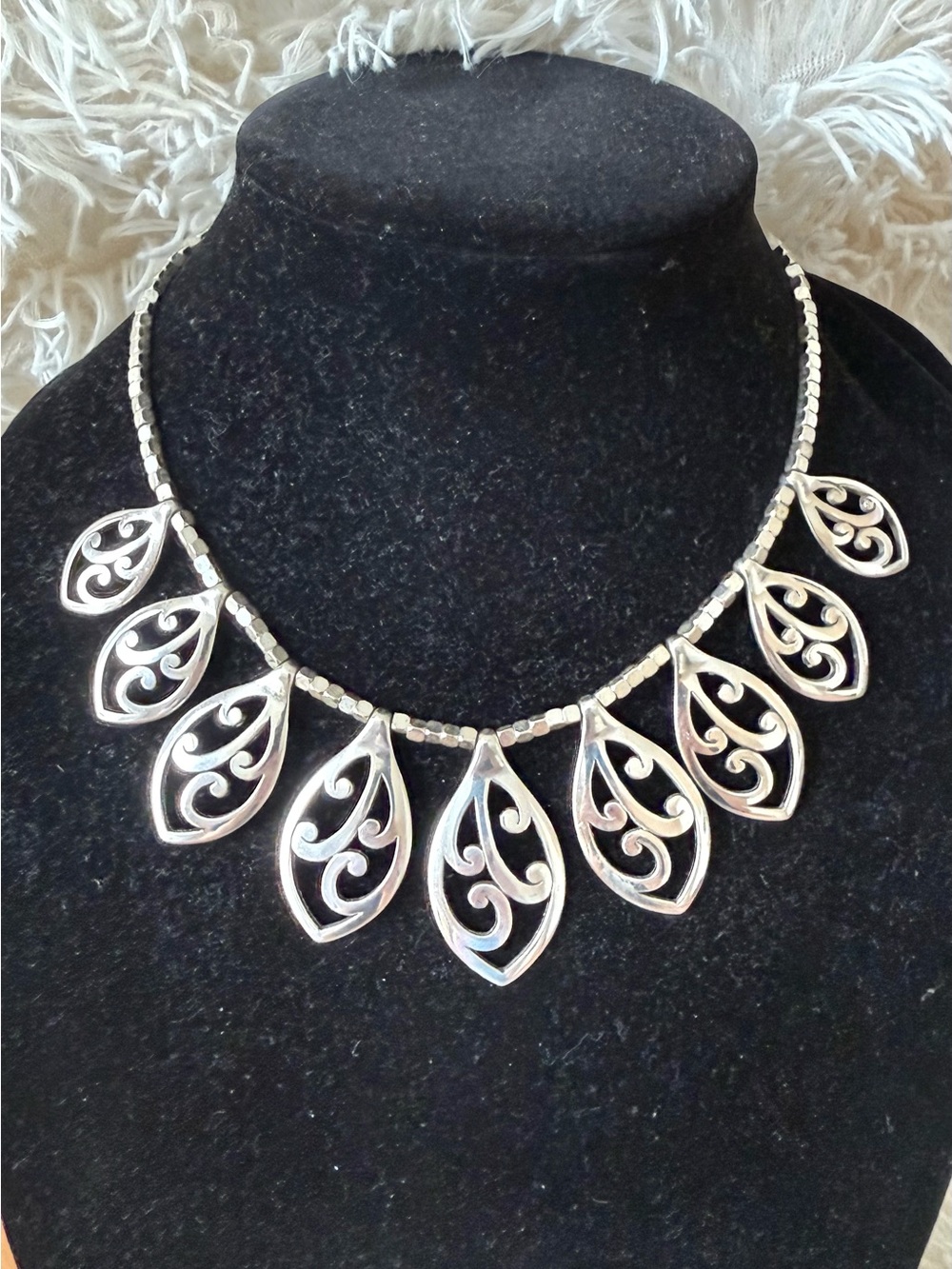 Brighton Socialite Silver-Tone Filigree Teardrop Necklace Bib Collar Statement